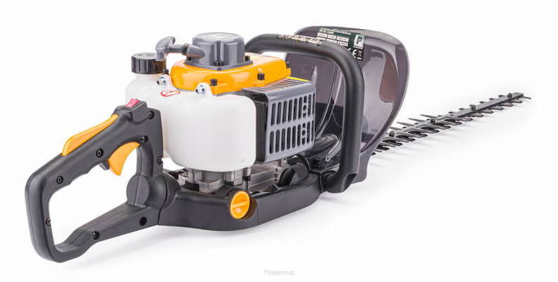 drzewa owocowe w ogrodzie wymagają przcyinania nożyce do przycinania drzew owocowych