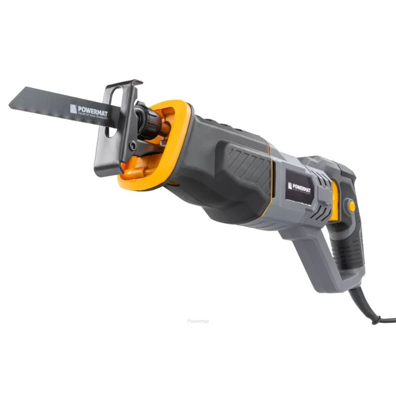 Piła szablasta - idealna do cięcia listew przypodłogowych