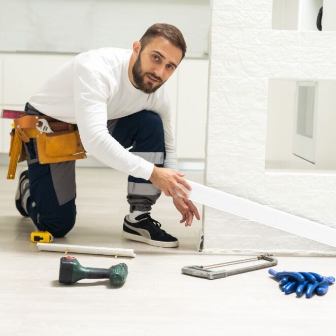 Czym ciąć listy przypodłogowe? Poradnik